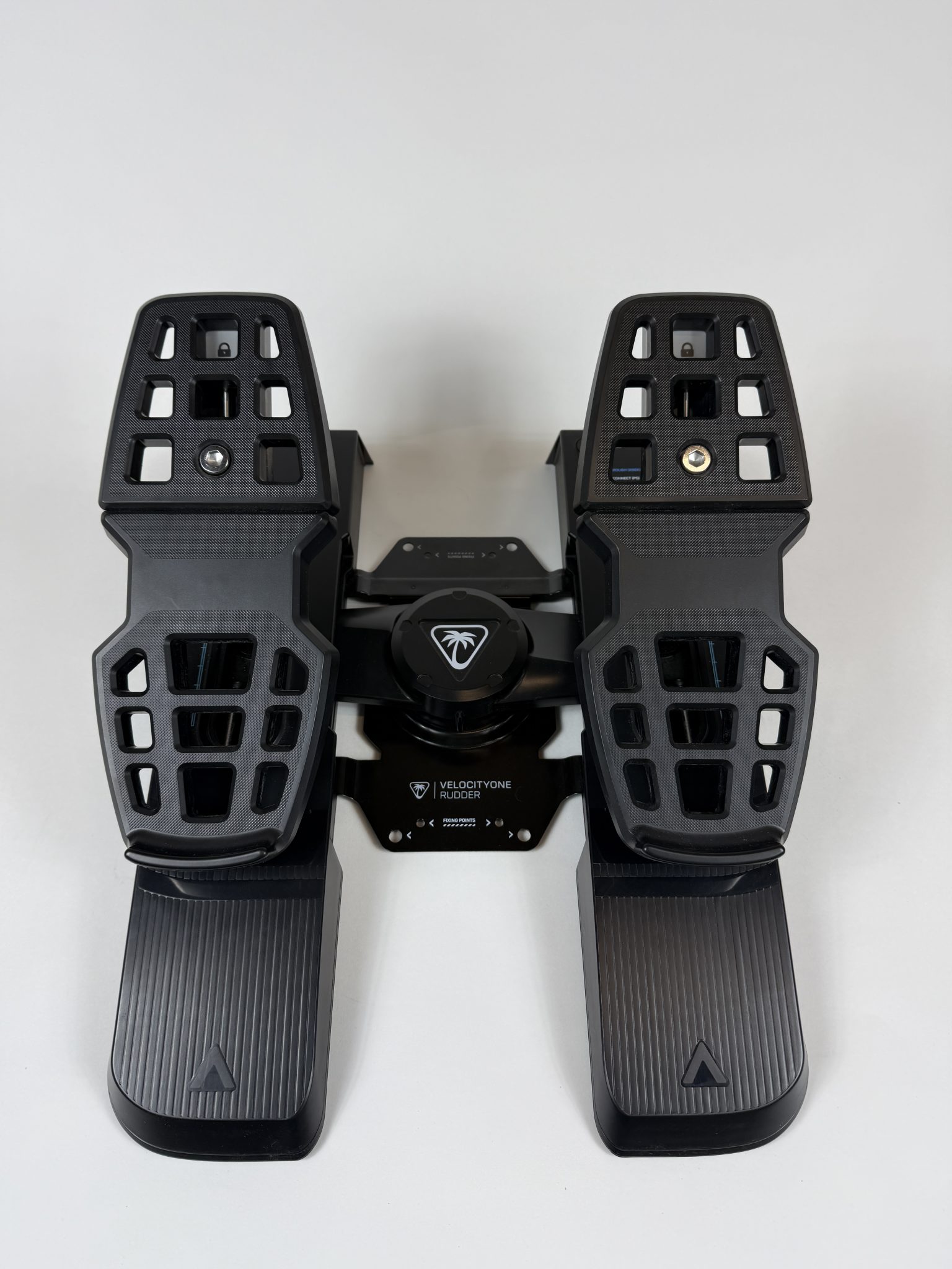Turtle Beach vairo pedalai