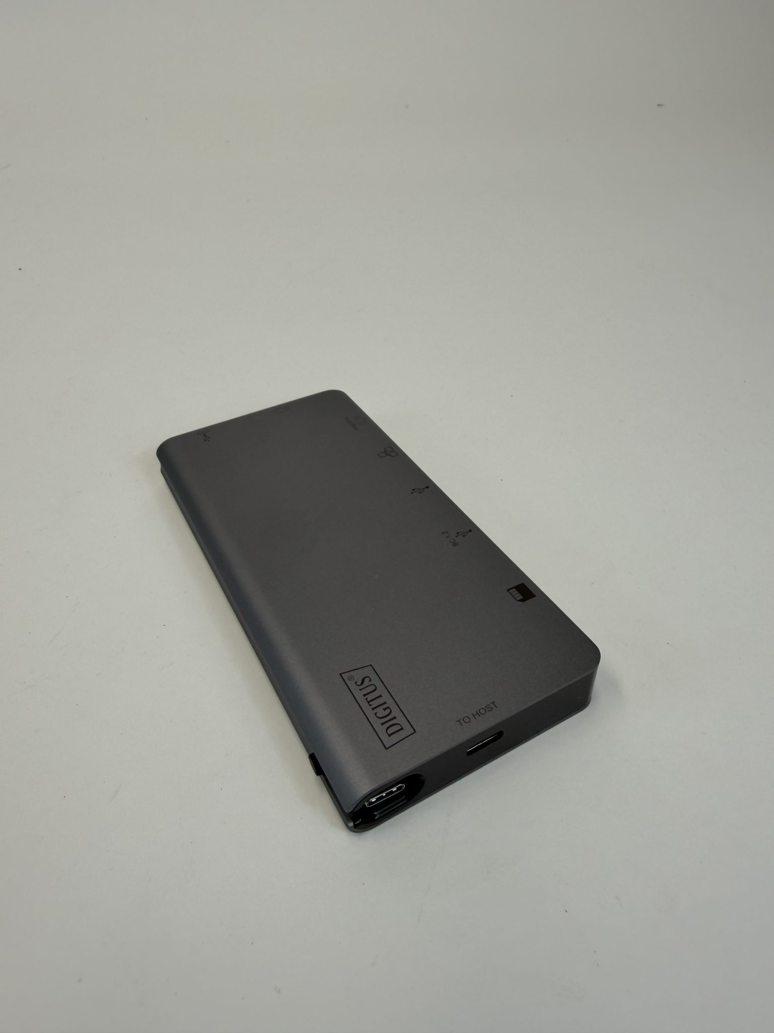 DIGITUS DA-70877, 8 jungčių USB-C dokavimo stotelė