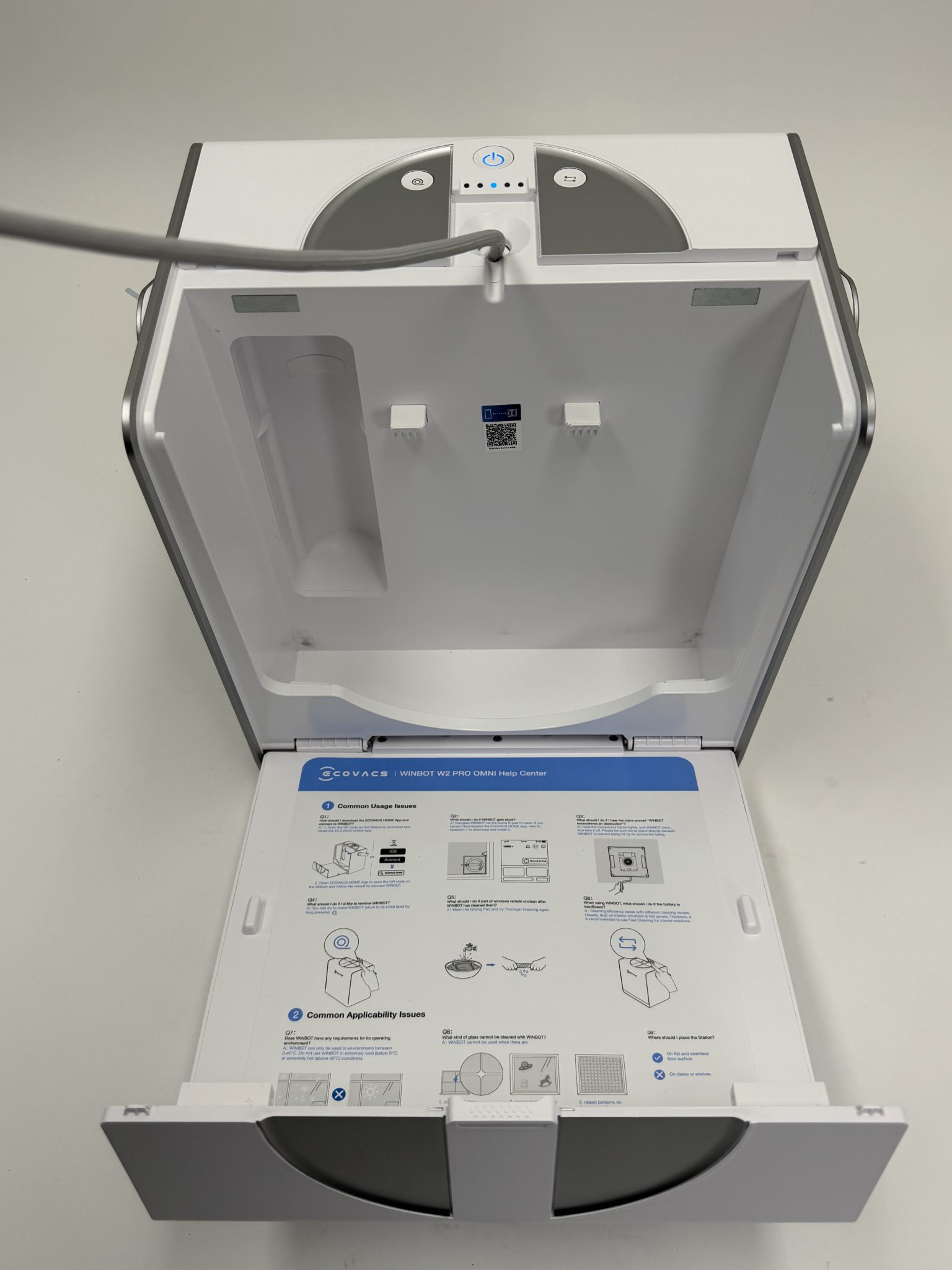 Ecovacs WINBOT W2 Pro Omni langų valymo robotas