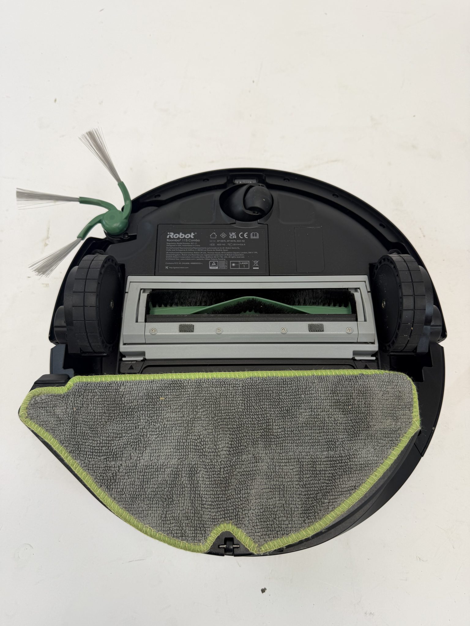 iRobot Roomba 115 Combo+ AutoEmpty robotas siurblys-plovėjas 2-in-1